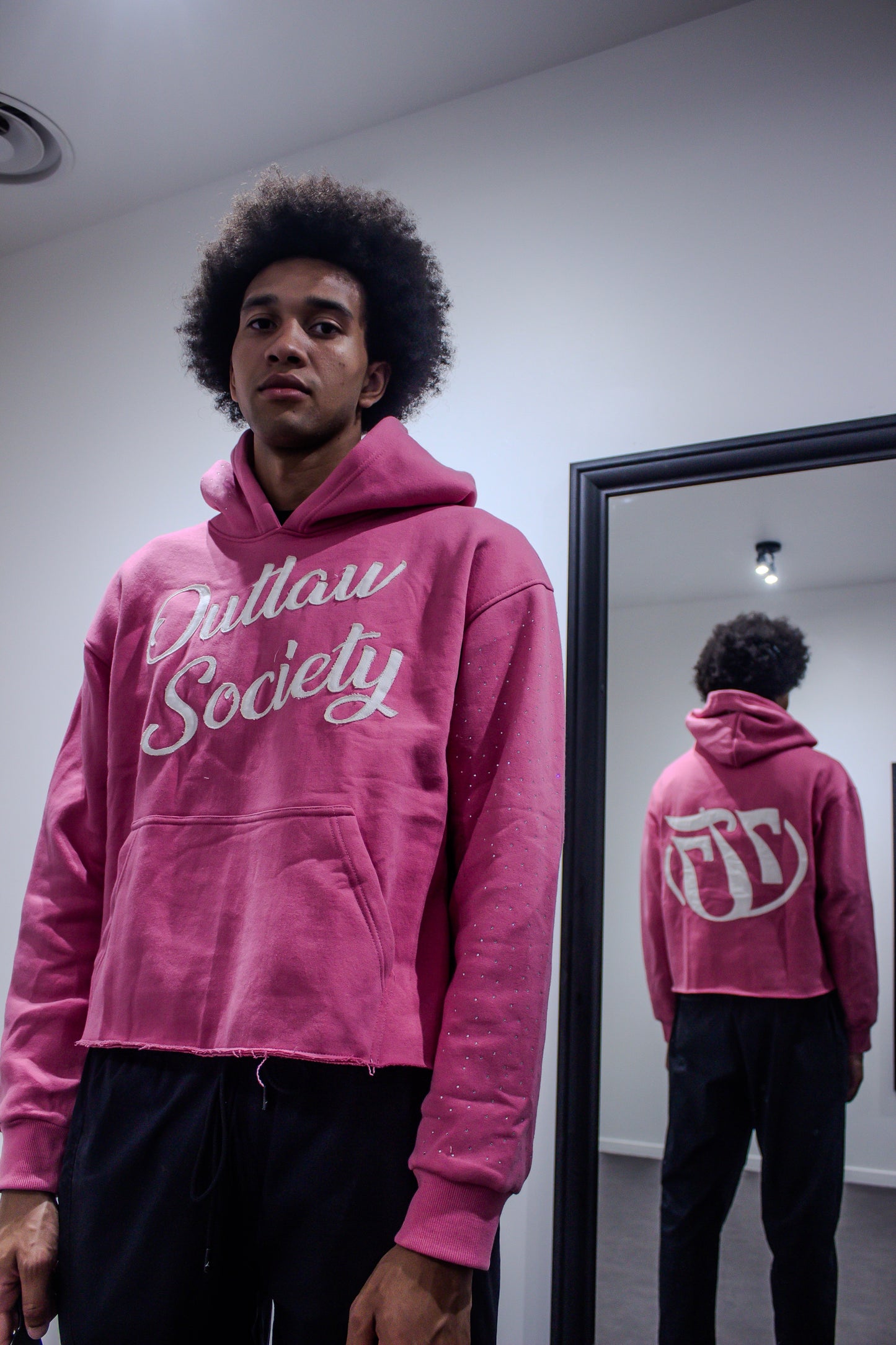 Outlaw cropped hoodie pink